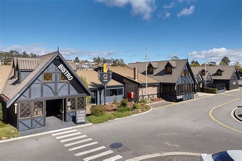 olde tudor hotel launceston